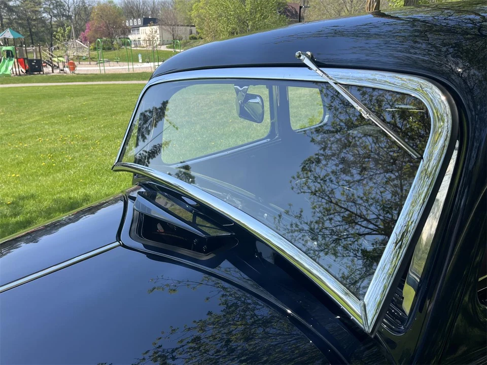 1933 Ford Model 18 & 40 - Image 7 of 31