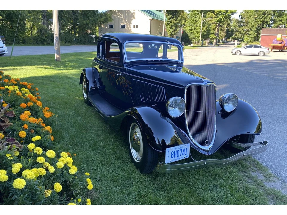 1933 Ford Model 18 & 40 - Image 9 of 31