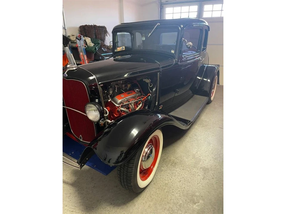 1933 Ford Model 18 & 40 - Image 2 of 4