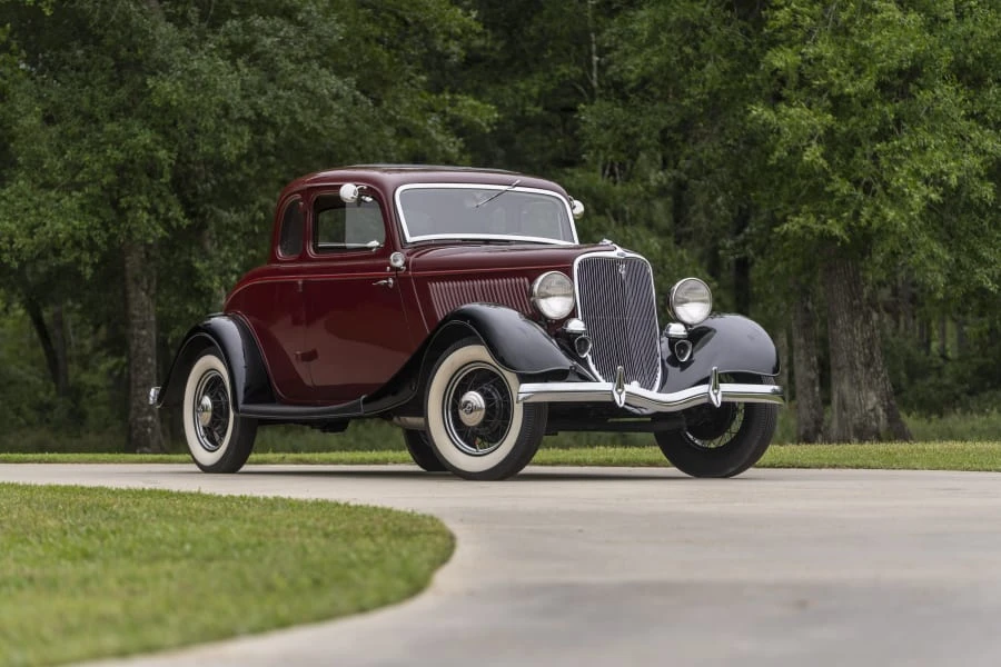 1933 Ford Model 18 & 40 - Image 6 of 31