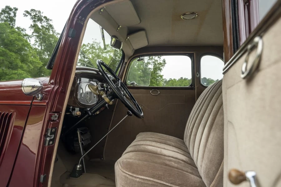 1933 Ford Model 18 & 40 - Image 28 of 31