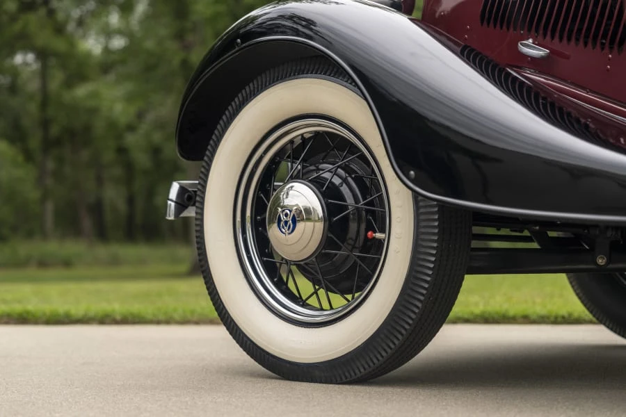 1933 Ford Model 18 & 40 - Image 18 of 31