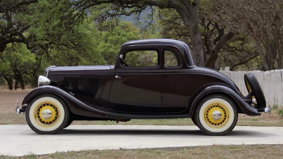 1933 Ford Model 18 & 40 - Image 2 of 18