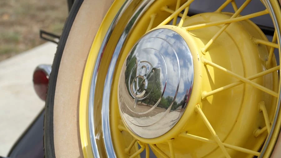 1933 Ford Model 18 & 40 - Image 16 of 18