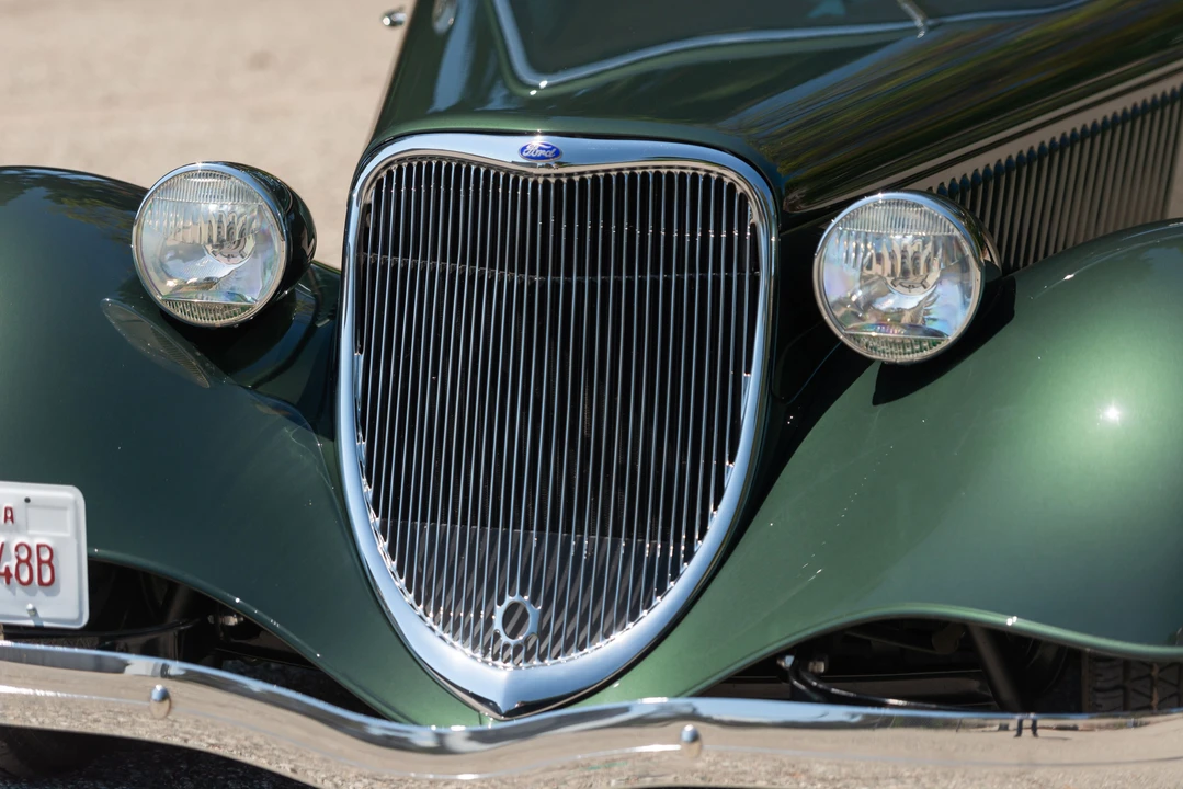 1933 Ford Model 18 & 40 - Image 28 of 31
