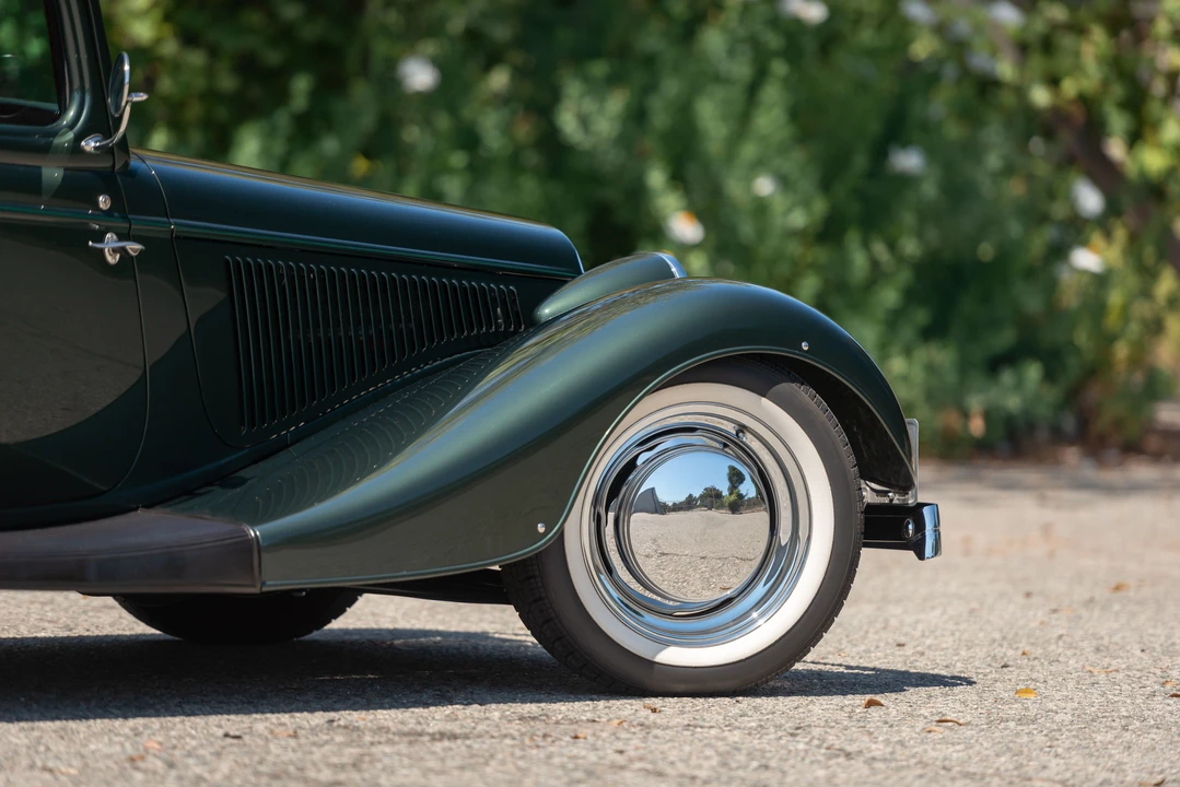 1933 Ford Model 18 & 40 - Image 19 of 31