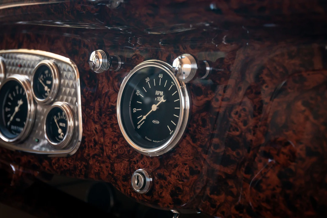 1933 Ford Model 18 & 40 - Image 9 of 31