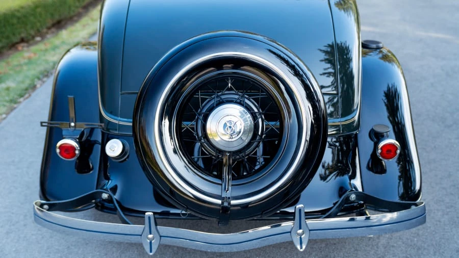 1933 Ford Model 18 & 40 - Image 9 of 31