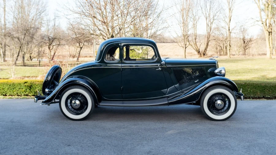 1933 Ford Model 18 & 40 - Image 2 of 31