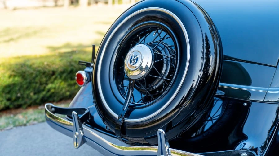 1933 Ford Model 18 & 40 - Image 11 of 31
