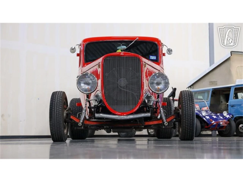 1933 Ford Standard & Deluxe & Super Deluxe - Image 29 of 31