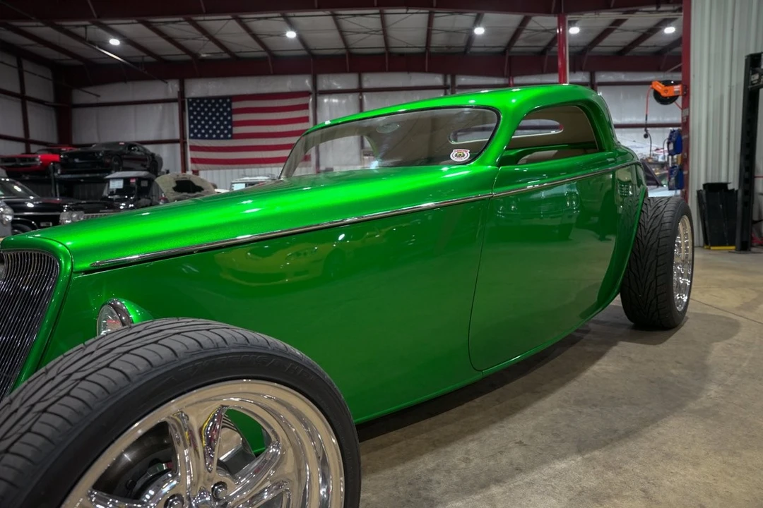 1933 Ford Model 18 & 40 - Image 21 of 31