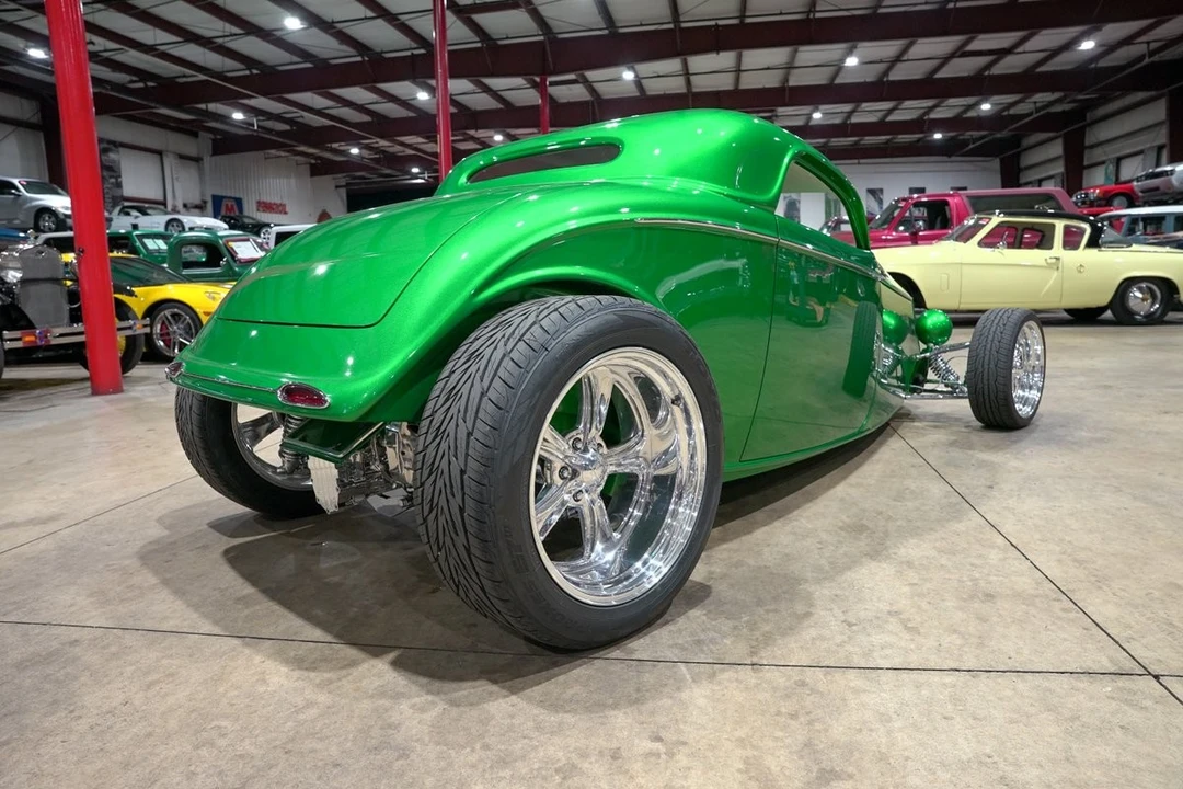 1933 Ford Model 18 & 40 - Image 8 of 31
