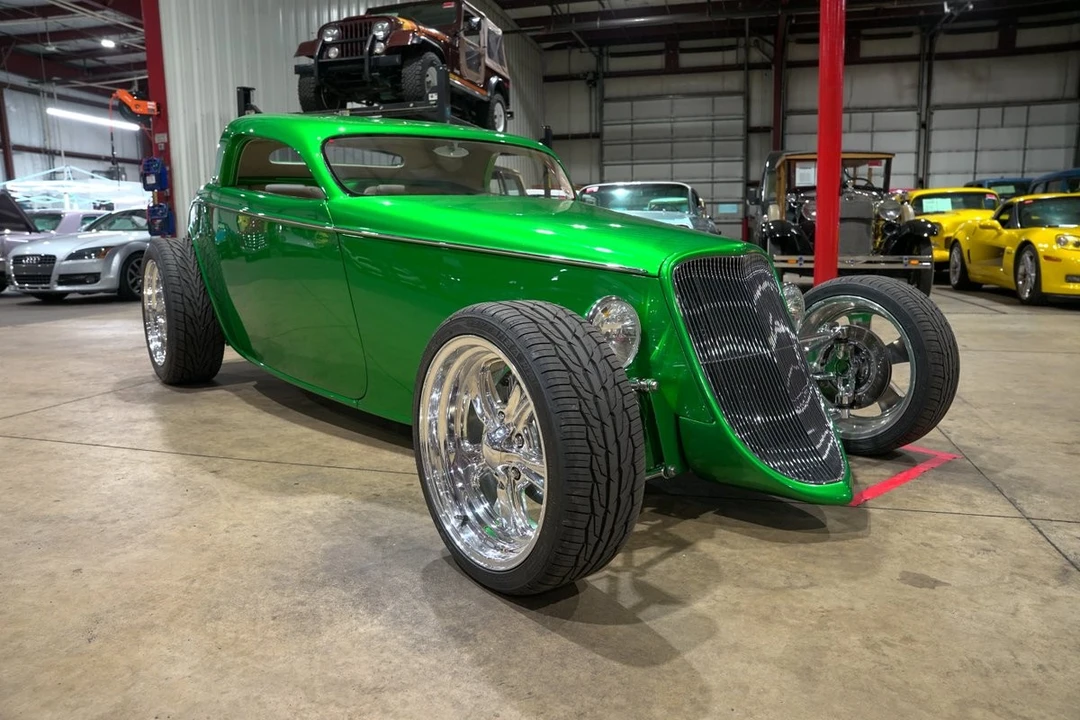 1933 Ford Model 18 & 40 - Image 11 of 31