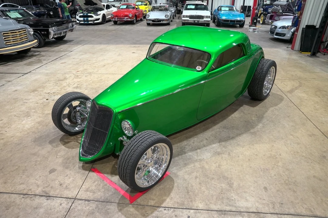 1933 Ford Model 18 & 40 - Image 14 of 31