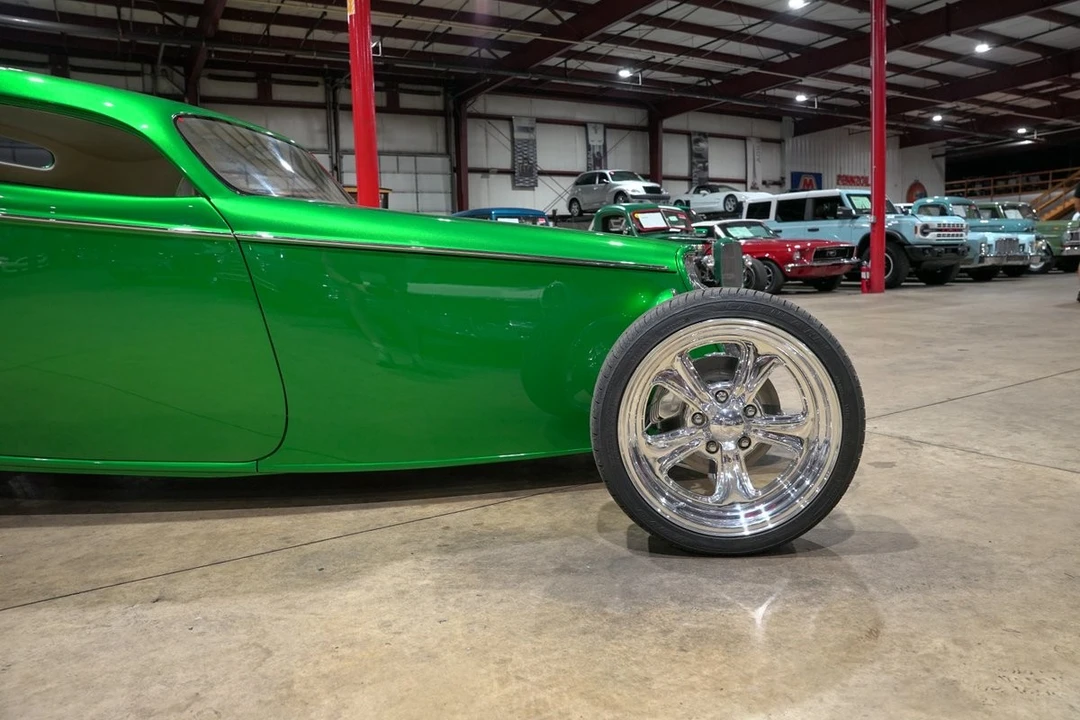 1933 Ford Model 18 & 40 - Image 10 of 31
