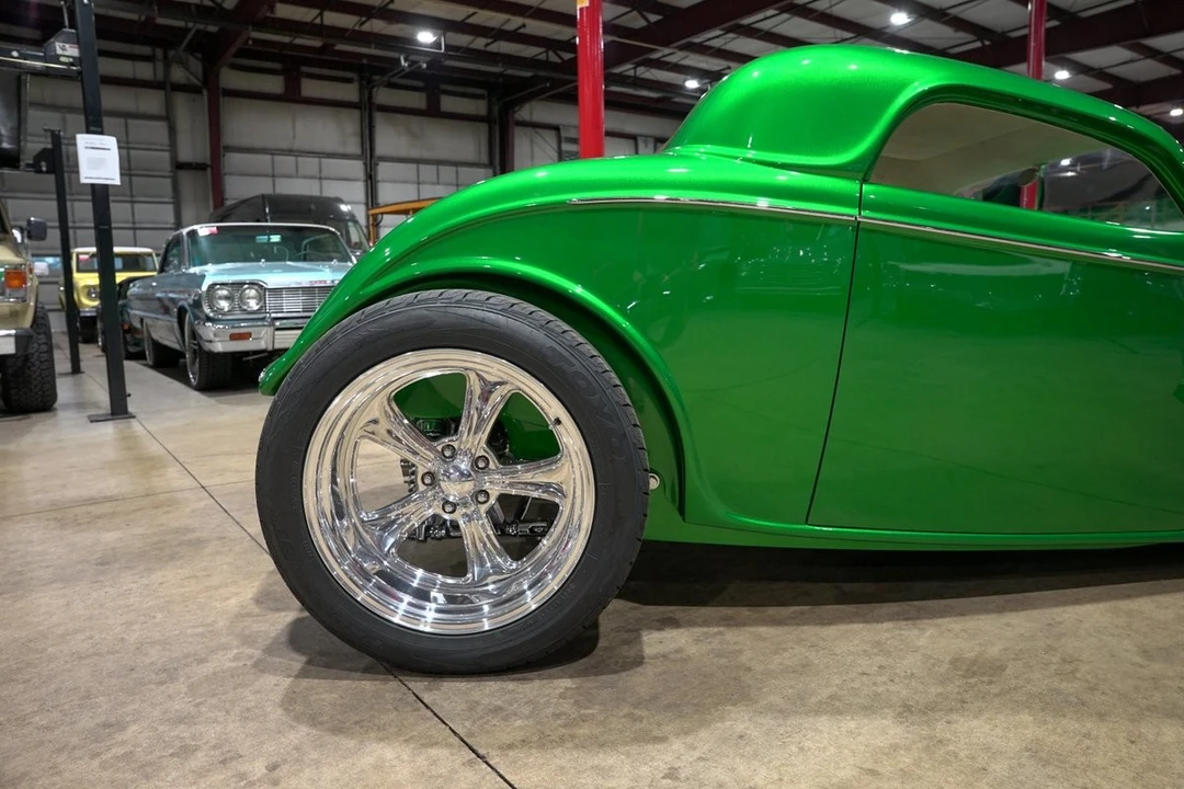1933 Ford Model 18 & 40 - Image 9 of 31
