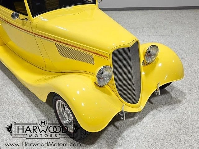 1933 Ford Model 18 & 40 - Image 16 of 31
