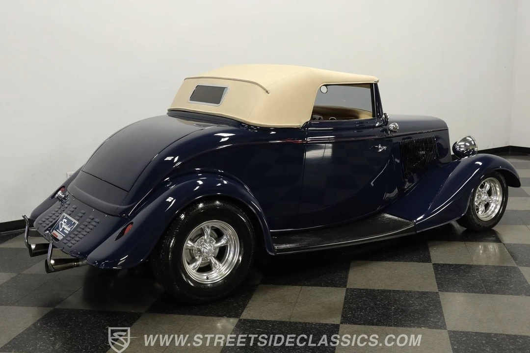 1933 Ford Model 18 & 40 - Image 11 of 12