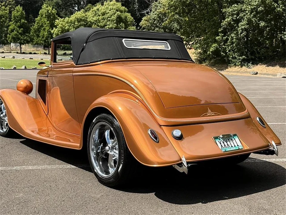 1933 Ford Model 18 & 40 - Image 3 of 31
