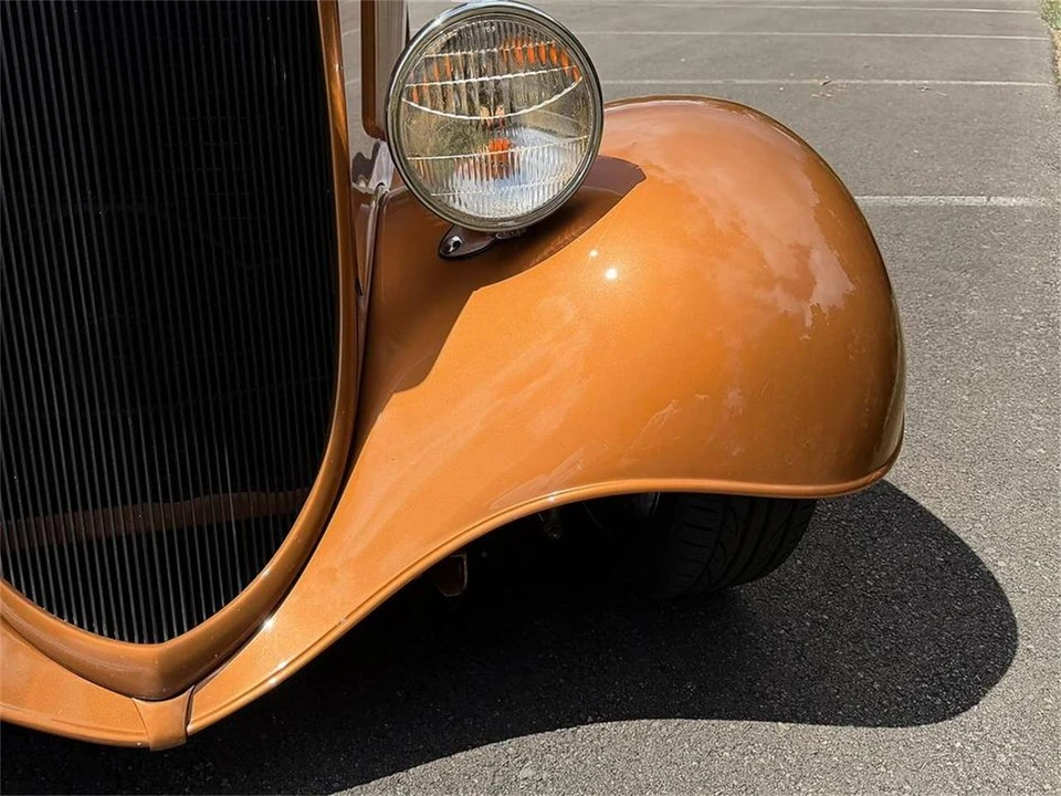 1933 Ford Model 18 & 40 - Image 12 of 31