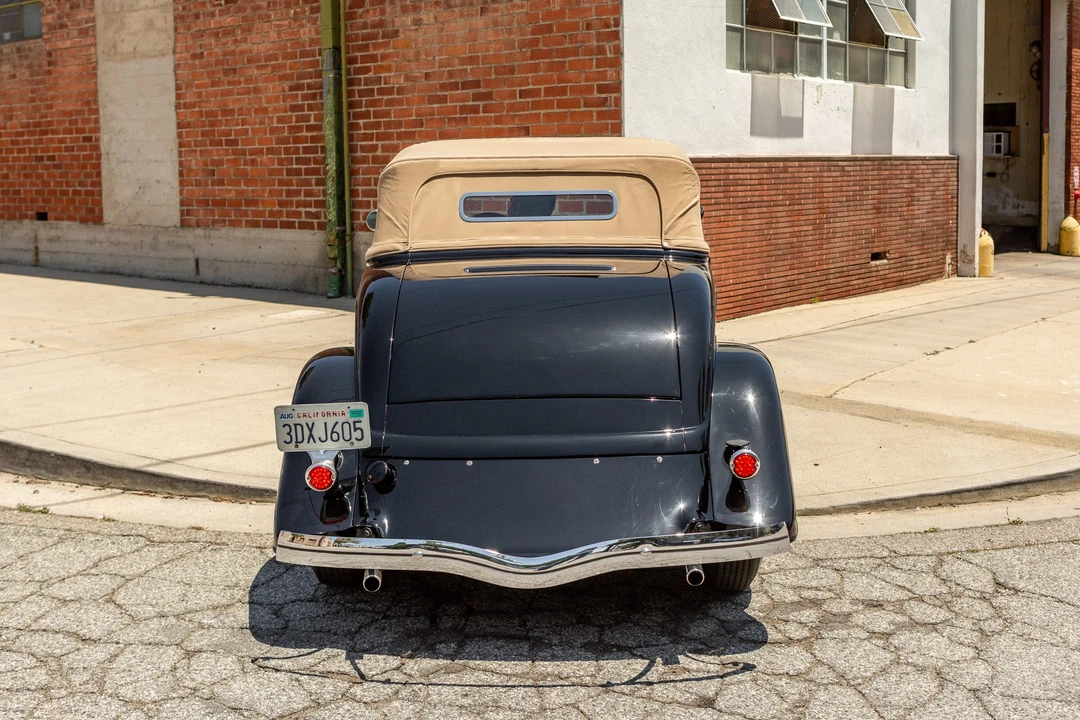 1933 Ford Hot Rod - Image 14 of 31