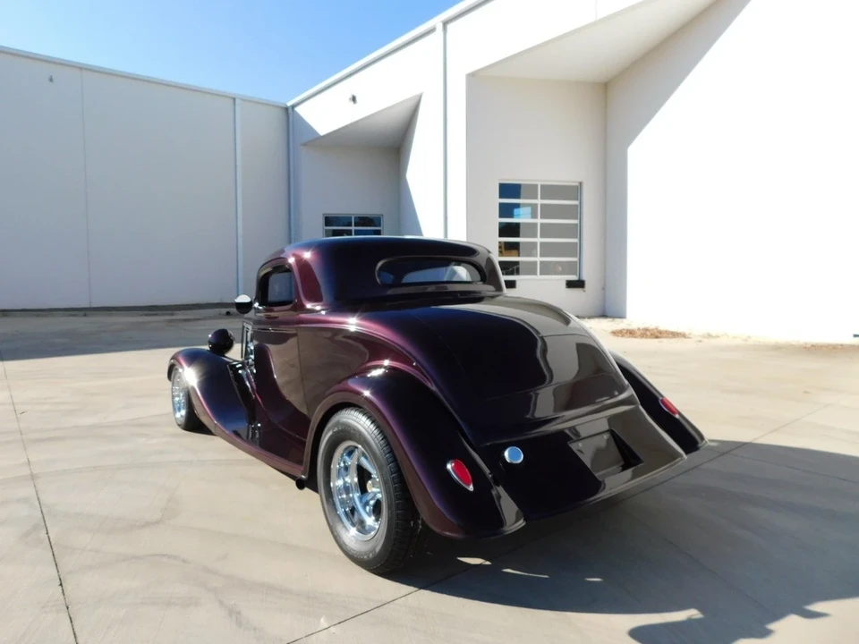 1933 Ford Model 18 & 40 - Image 10 of 12