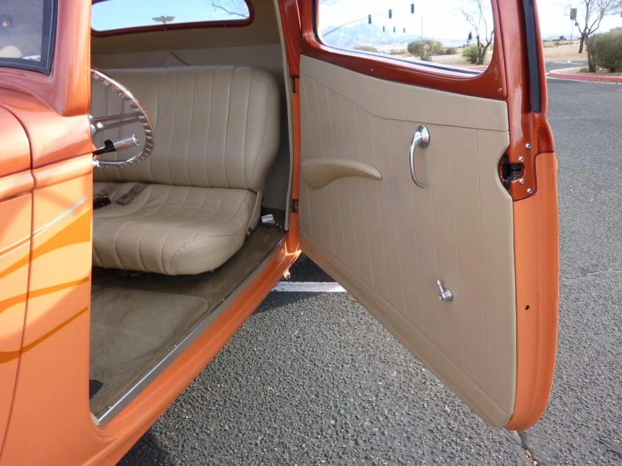 1933 Ford Model 18 & 40 - Image 10 of 22
