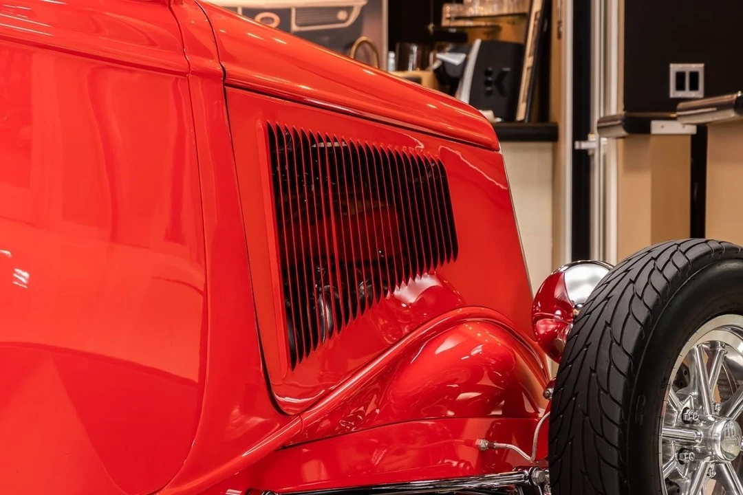 1933 Ford Model 18 & 40 - Image 6 of 11