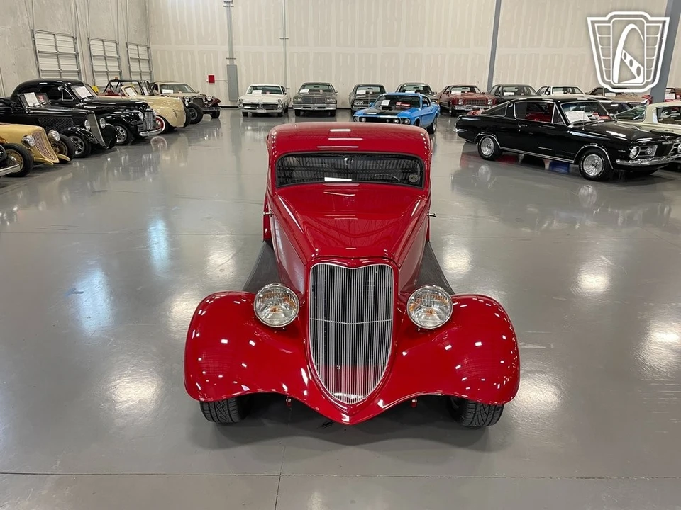 1933 Ford Model 18 & 40 - Image 3 of 12