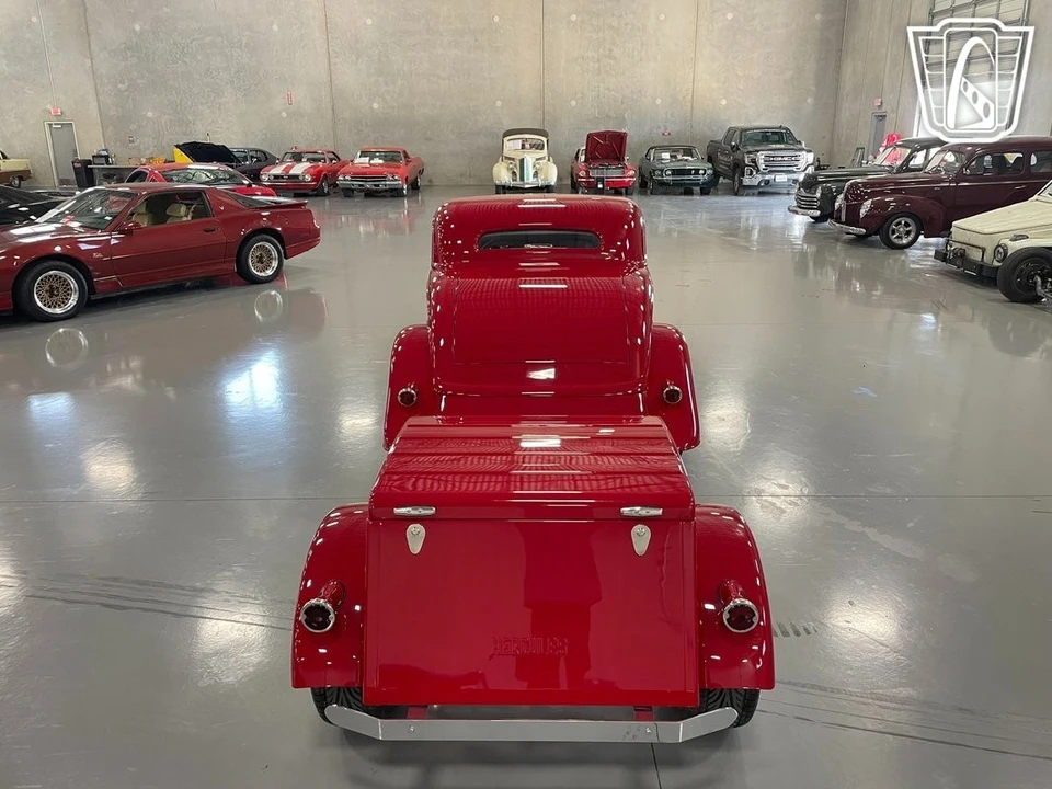 1933 Ford Model 18 & 40 - Image 10 of 12