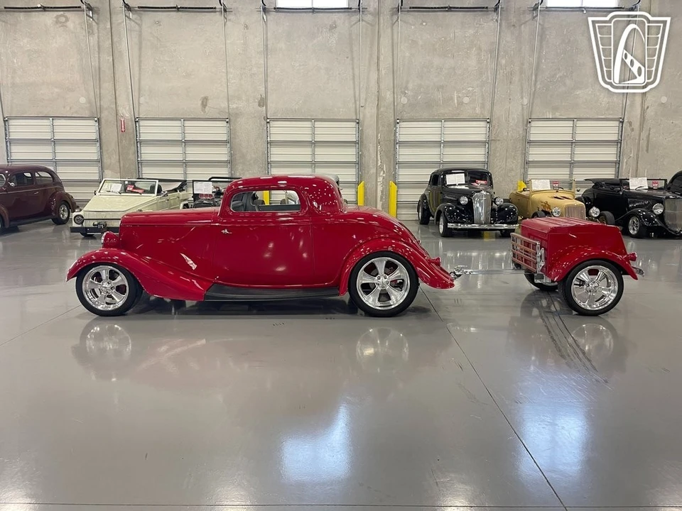 1933 Ford Model 18 & 40 - Image 8 of 12