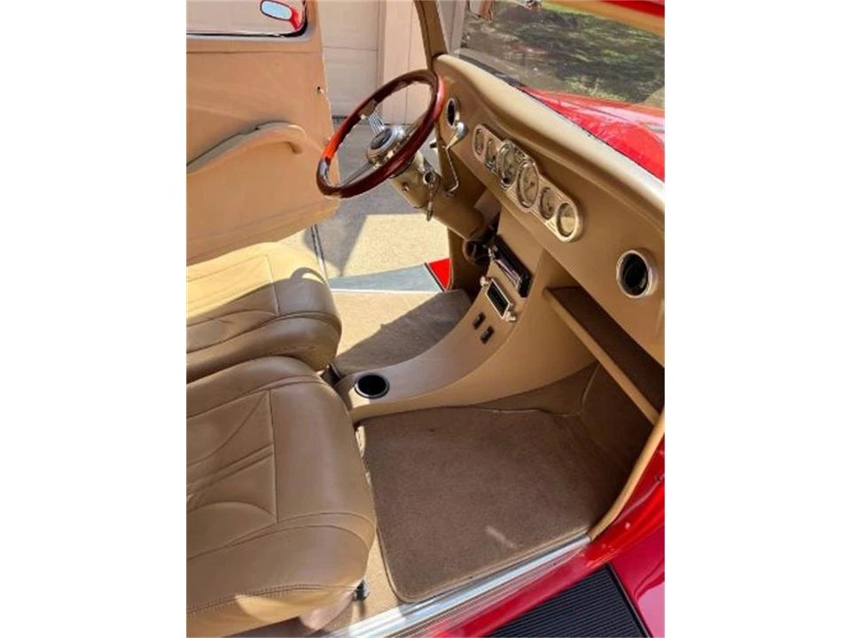 1933 Ford Model 18 & 40 - Image 10 of 25