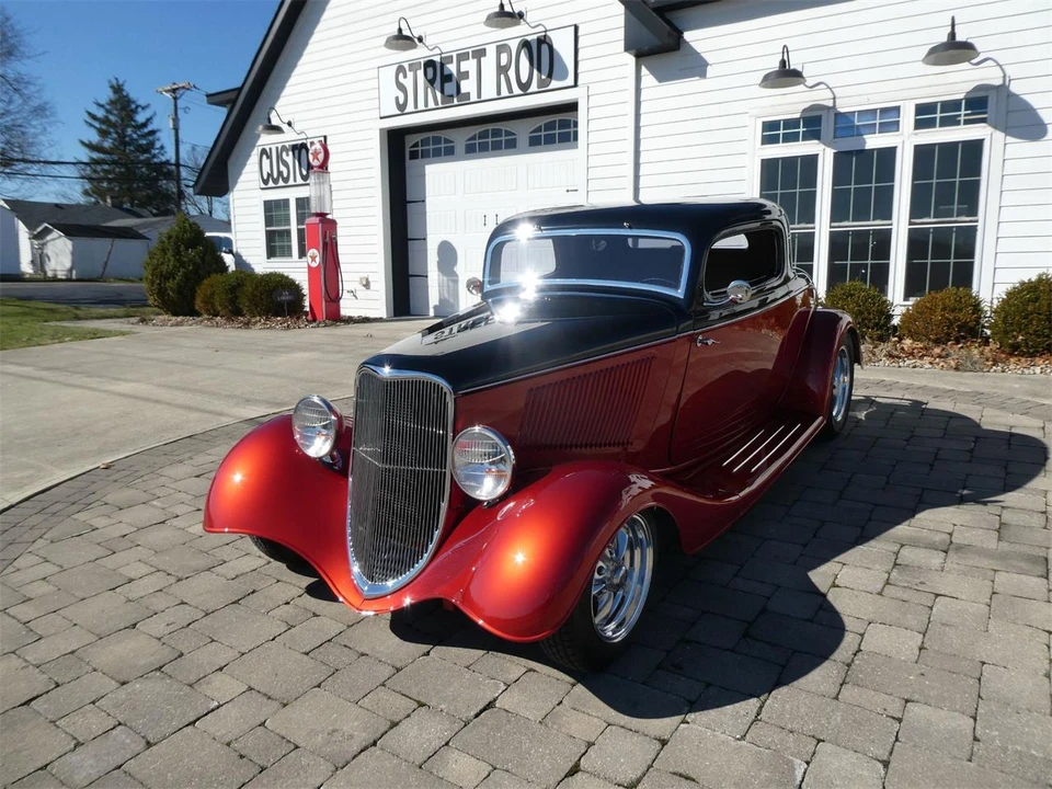 1933 Ford Model 18 & 40 - Image 8 of 30