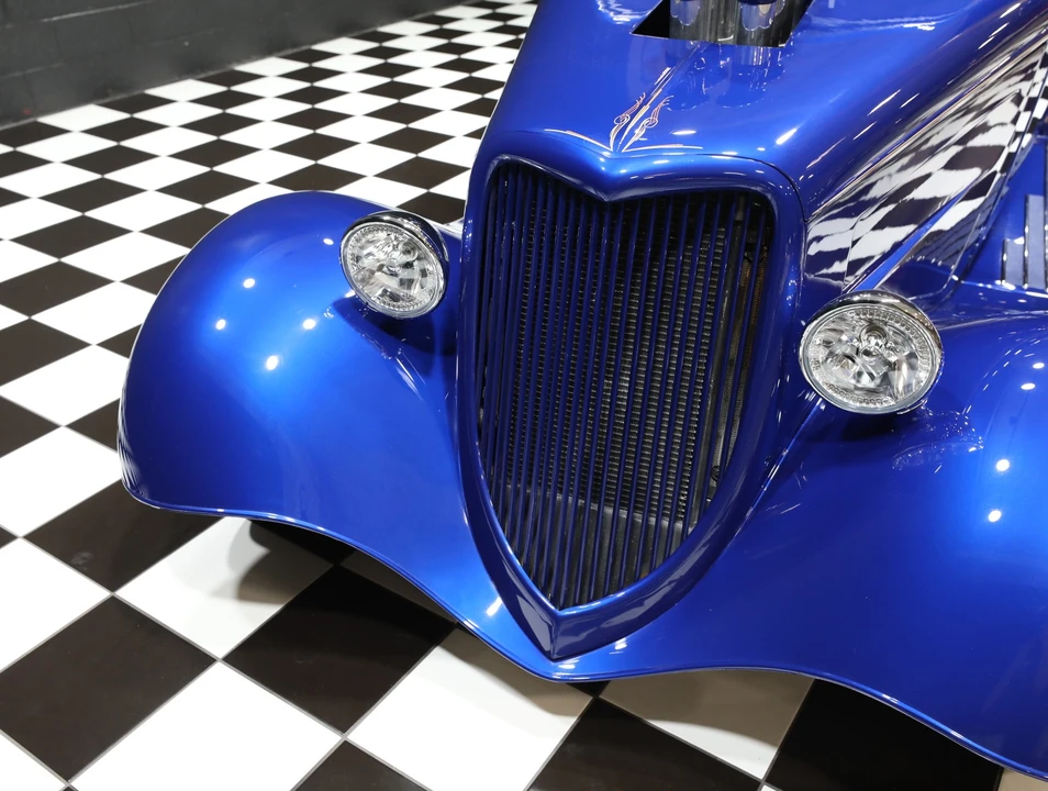 1933 Ford Model 18 & 40 - Image 14 of 31