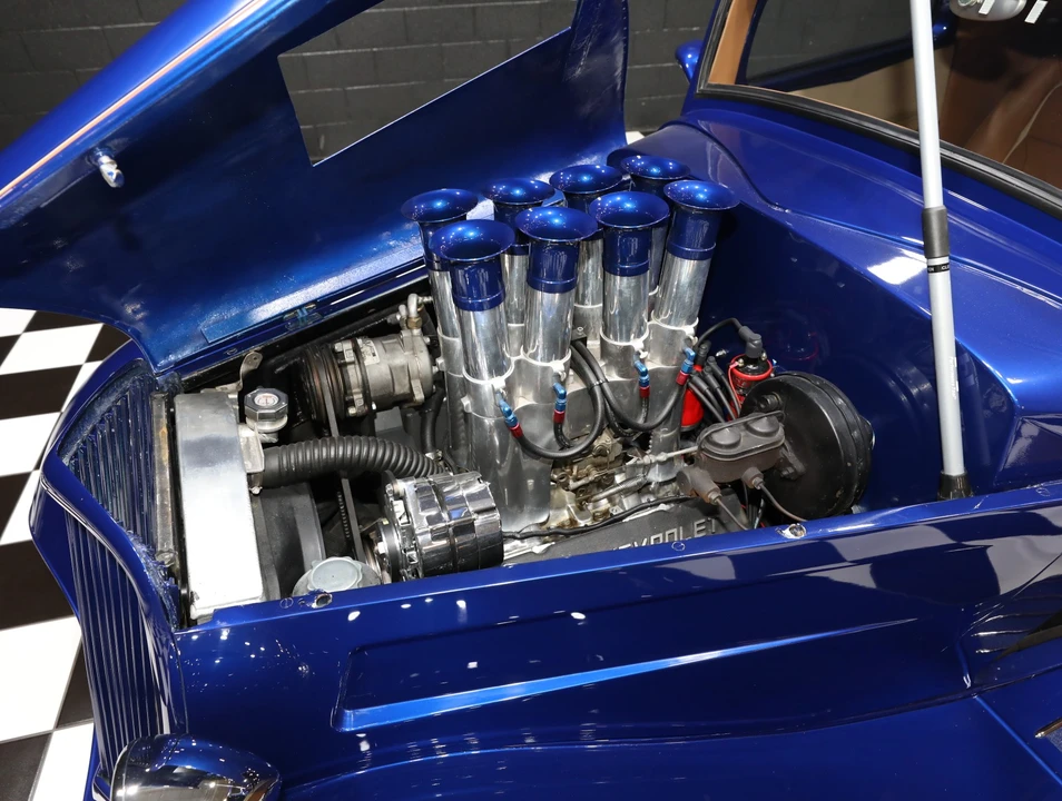 1933 Ford Model 18 & 40 - Image 4 of 31