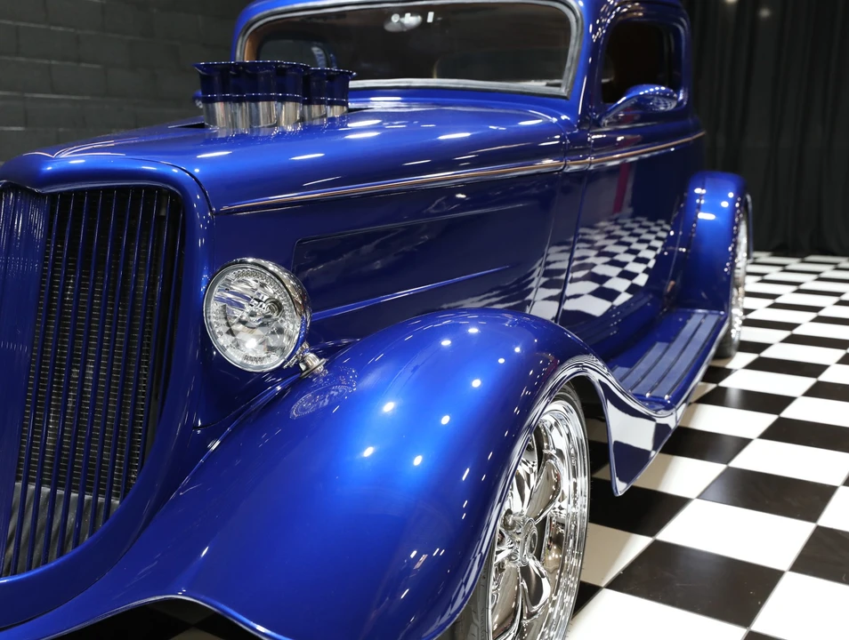 1933 Ford Model 18 & 40 - Image 10 of 31