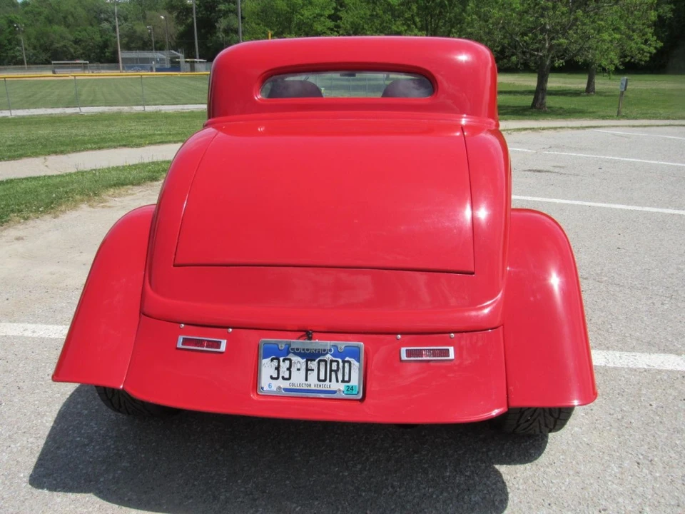1933 Ford Model 18 & 40 - Image 2 of 31