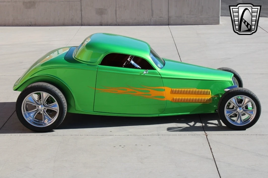1933 Ford Model 18 & 40 - Image 14 of 21