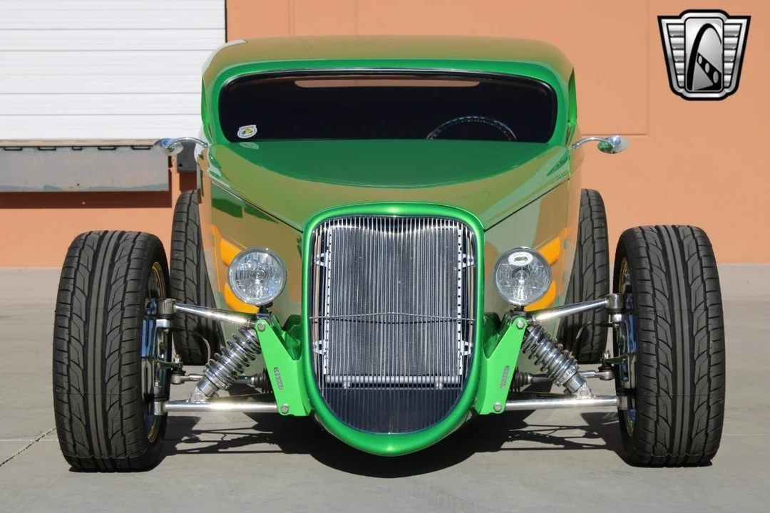 1933 Ford Model 18 & 40 - Image 17 of 21