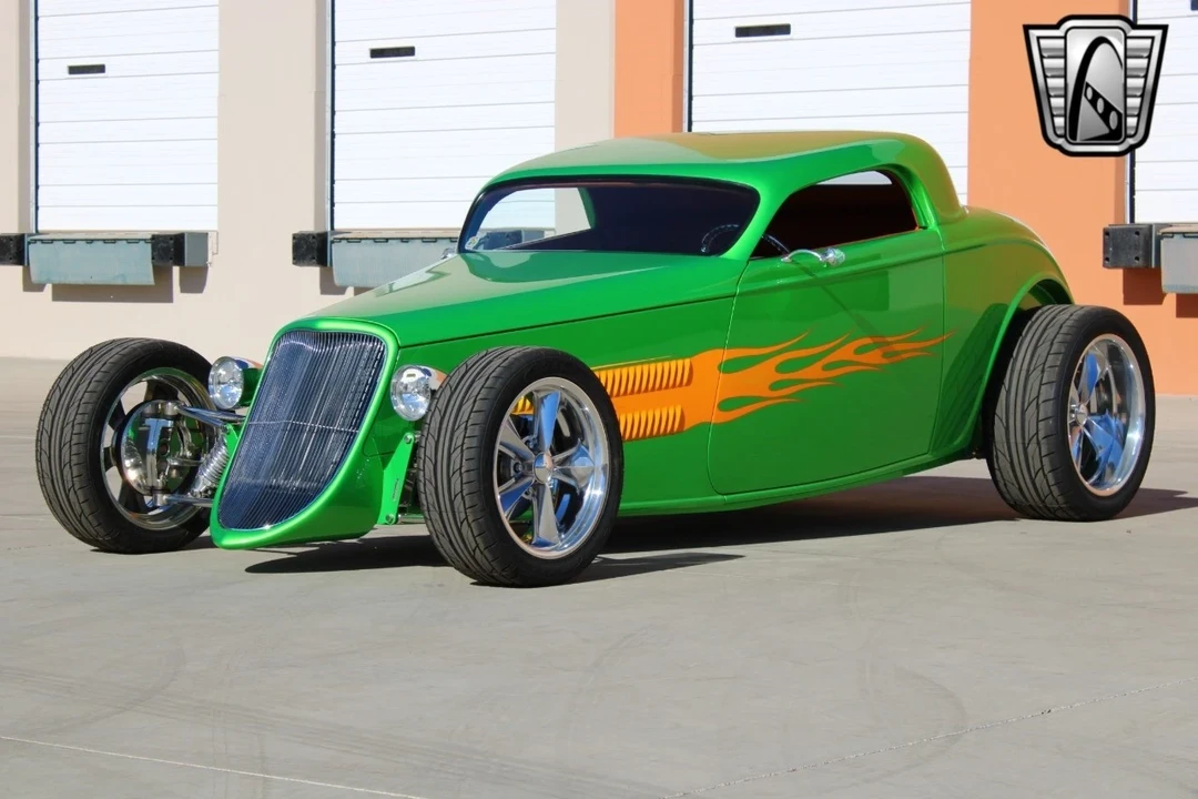 1933 Ford Model 18 & 40 - Image 3 of 21