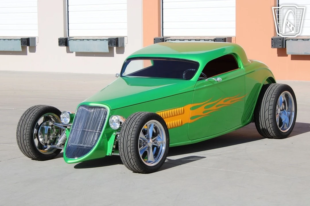 1933 Ford Model 18 & 40 - Image 17 of 21