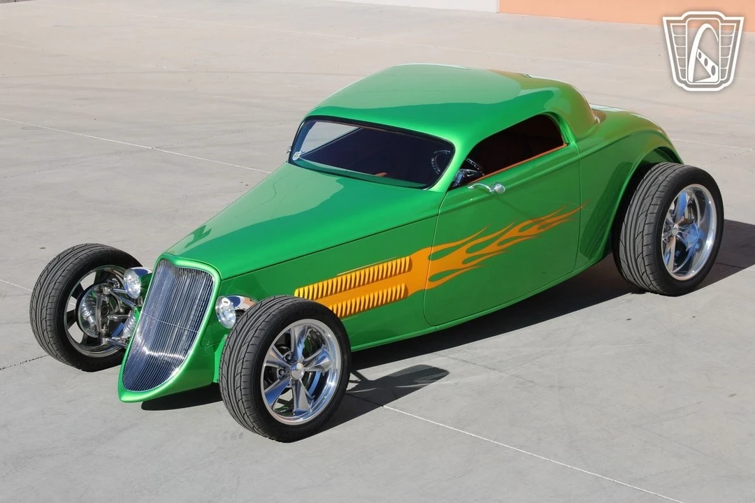 1933 Ford Model 18 & 40 - Image 9 of 21