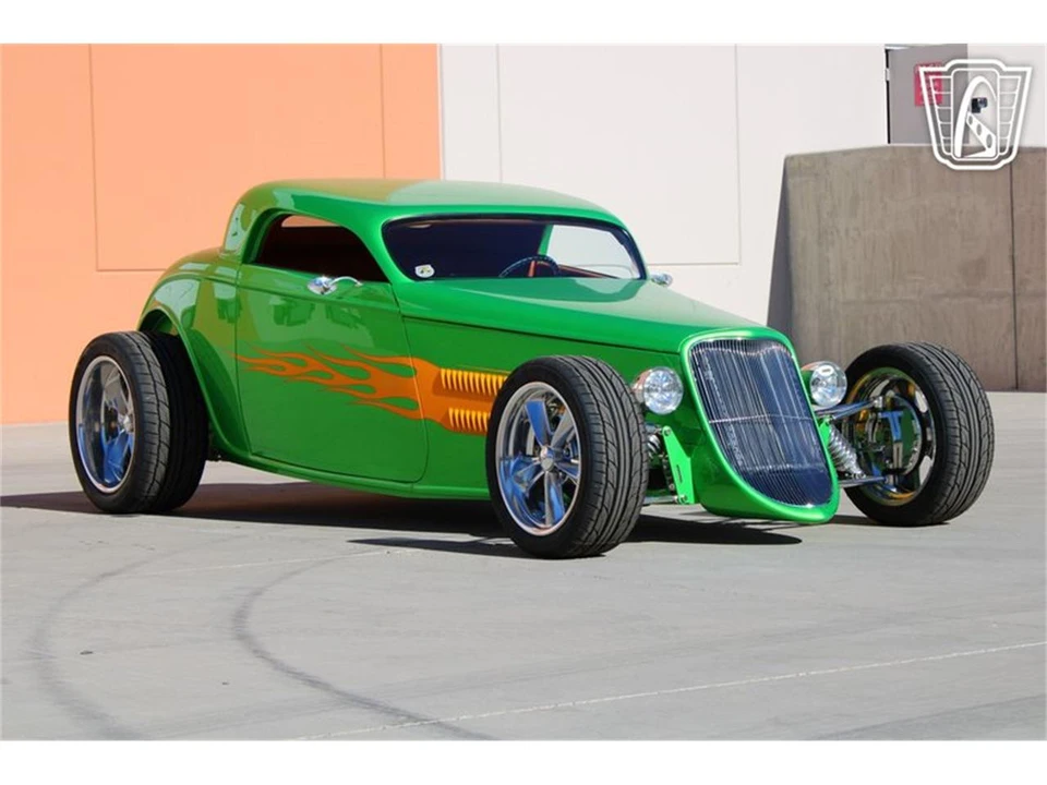 1933 Ford Model 18 & 40 - Image 4 of 31