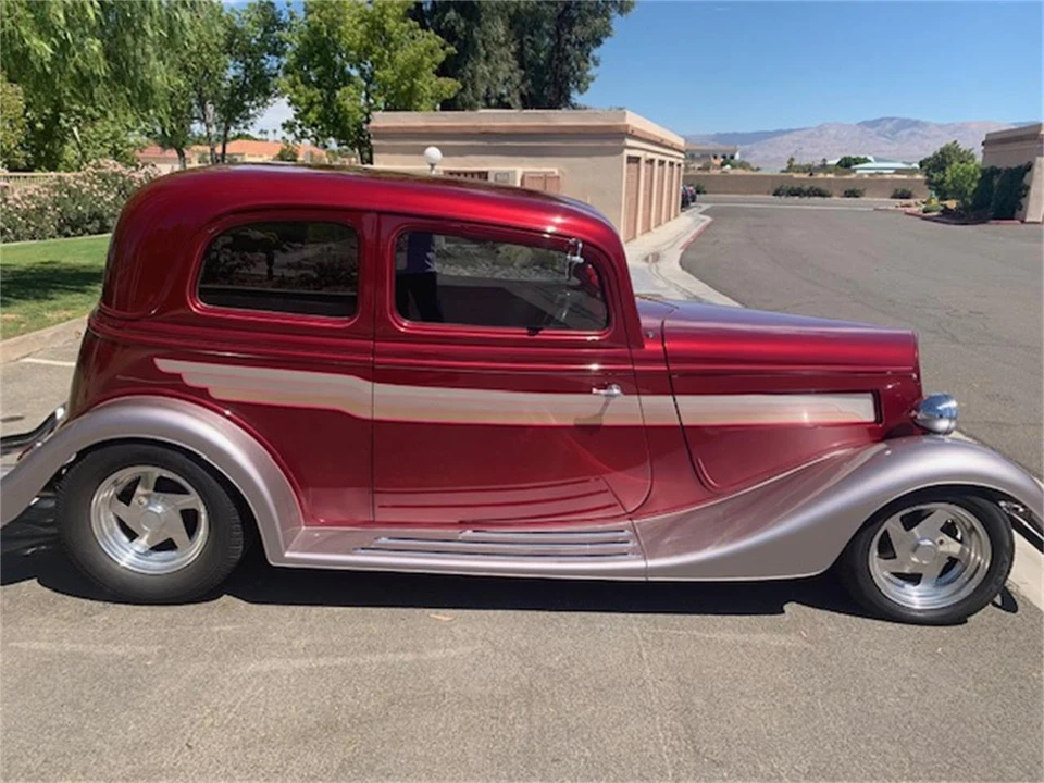 1933 Ford Model 18 & 40 - Image 2 of 13