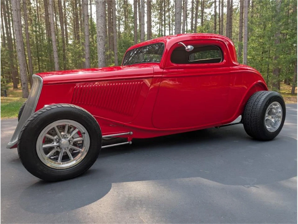 1933 Ford Model 18 & 40 - Image 2 of 30