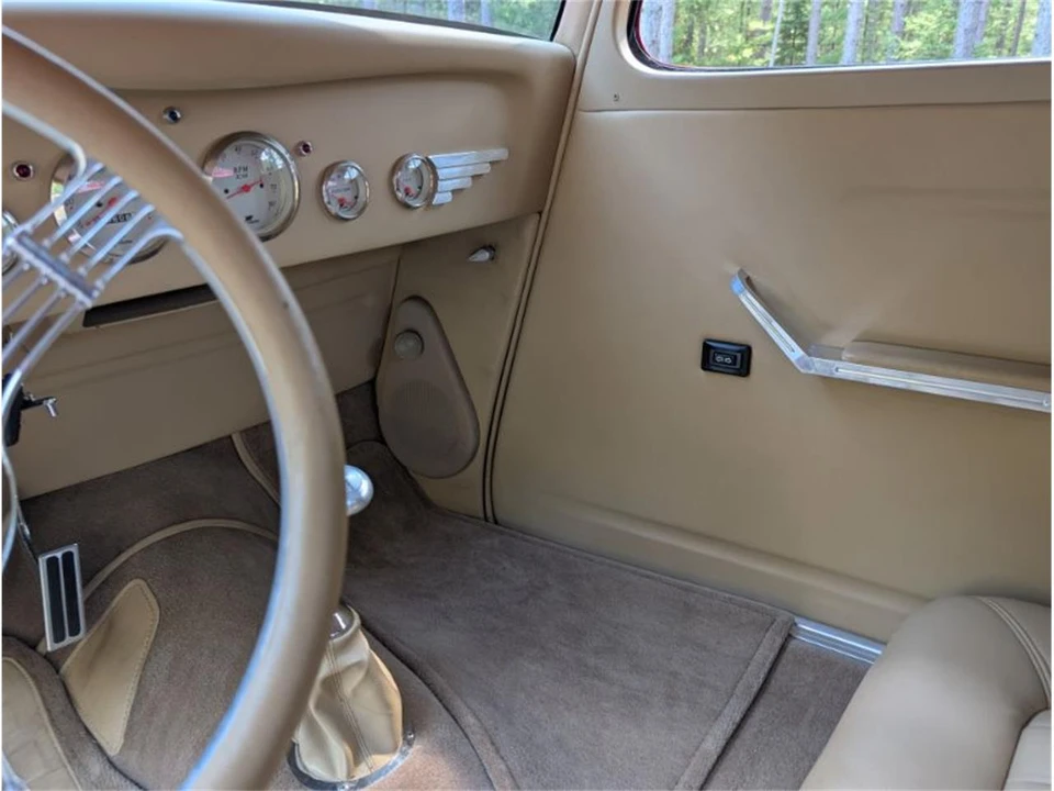 1933 Ford Model 18 & 40 - Image 17 of 30