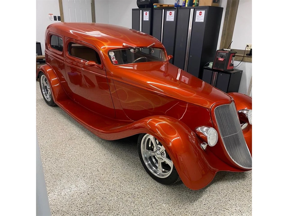 1933 Ford Customline - Image 5 of 15
