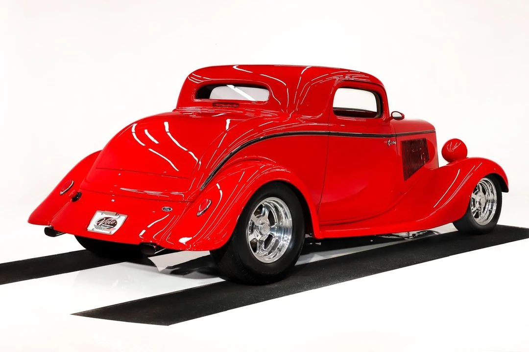 1933 Ford Model 18 & 40 - Image 28 of 31