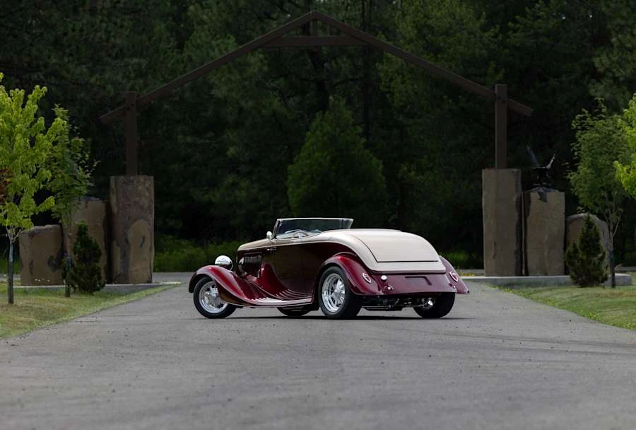 1933 Ford Model 18 & 40 - Image 9 of 31